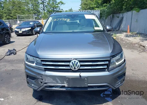 2021 Volkswagen Tiguan 2.0T Se/2.0T Se R-Line Black/2.0T Sel z USA, uszkodzony, nr VIN 3VV2B7AX3MM064707